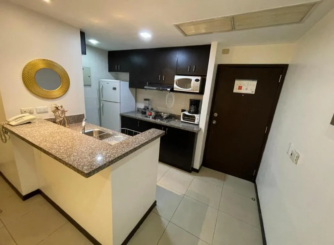 Apartment Ecuabook Torre Sol 32 Mall Del Sol Guayaquil Ecuador